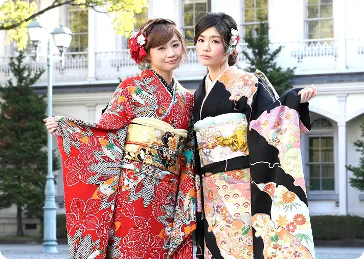 振袖の色味には意味がある?成人式にふさわしい色の選び方