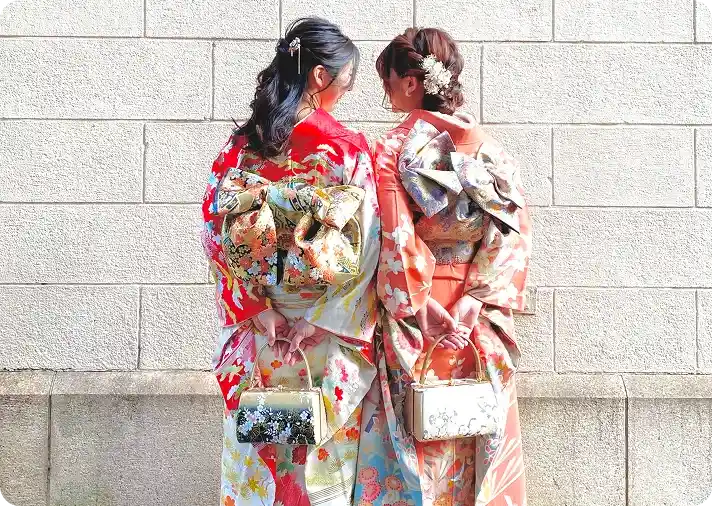 振袖柄選びのこだわりとは?成人式を彩る柄選びのコツ