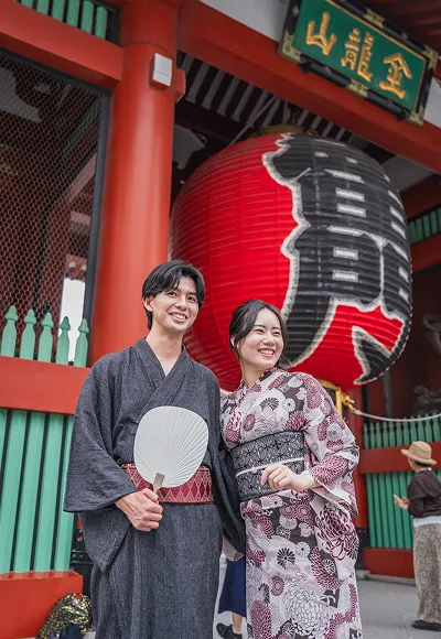 Ví dụ chụp ảnh kimono ngoại cảnh tại Asakusa