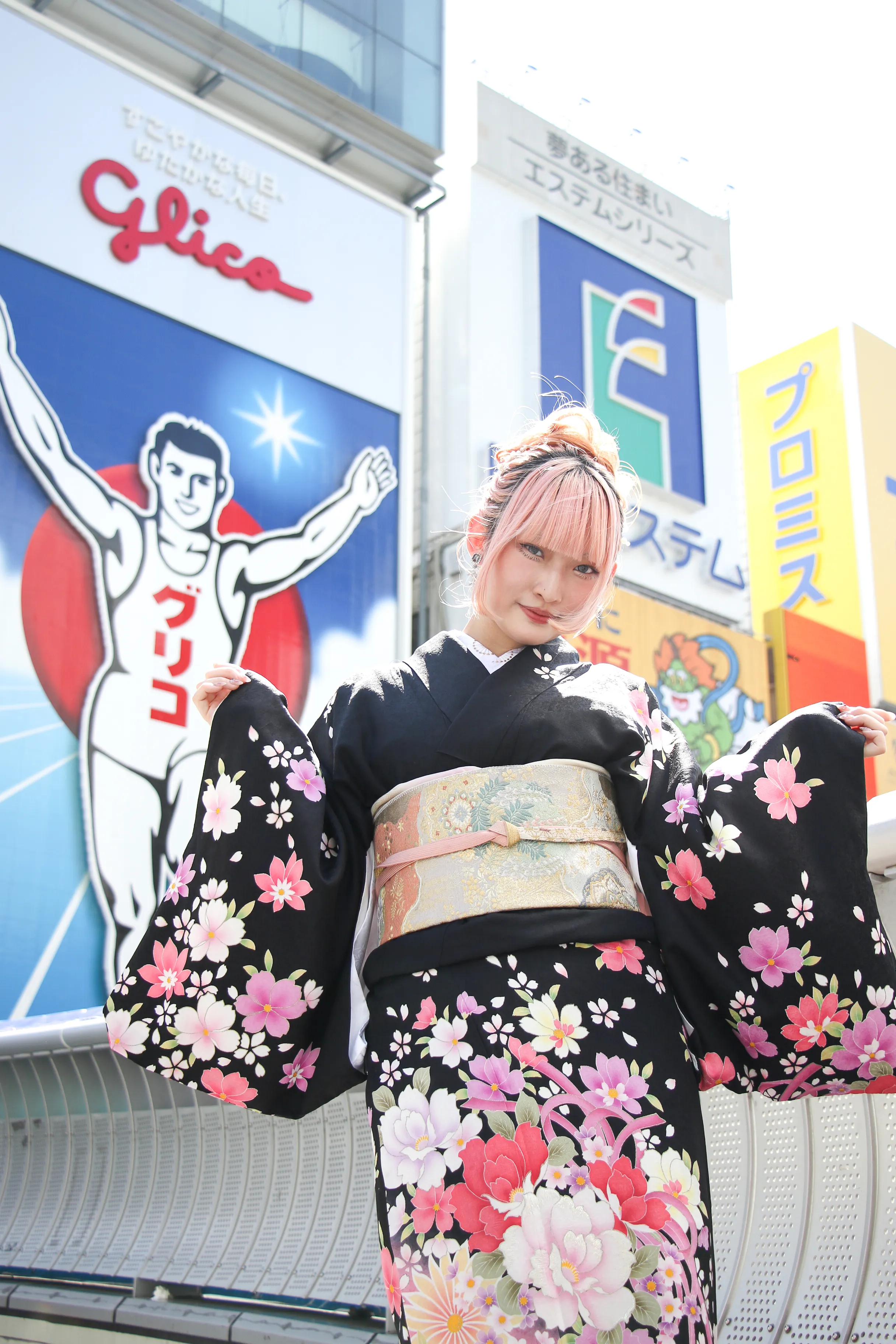 Osaka Dotonbori kimono location photoshoot sample