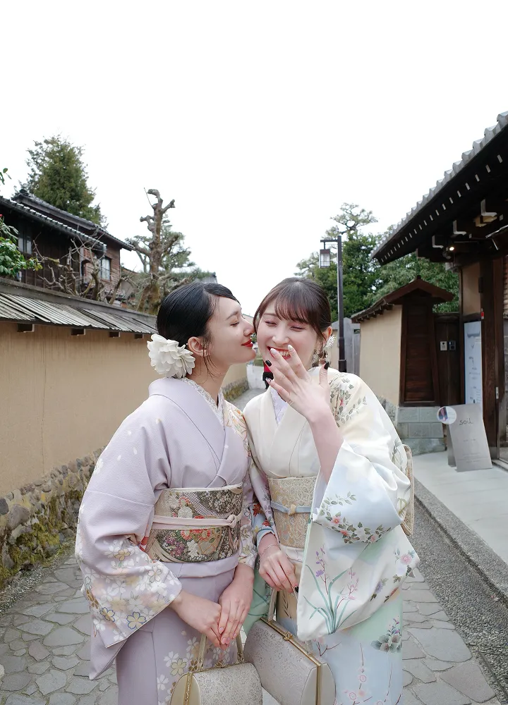 Kimono Photoshoot Plan
Customer Gallery