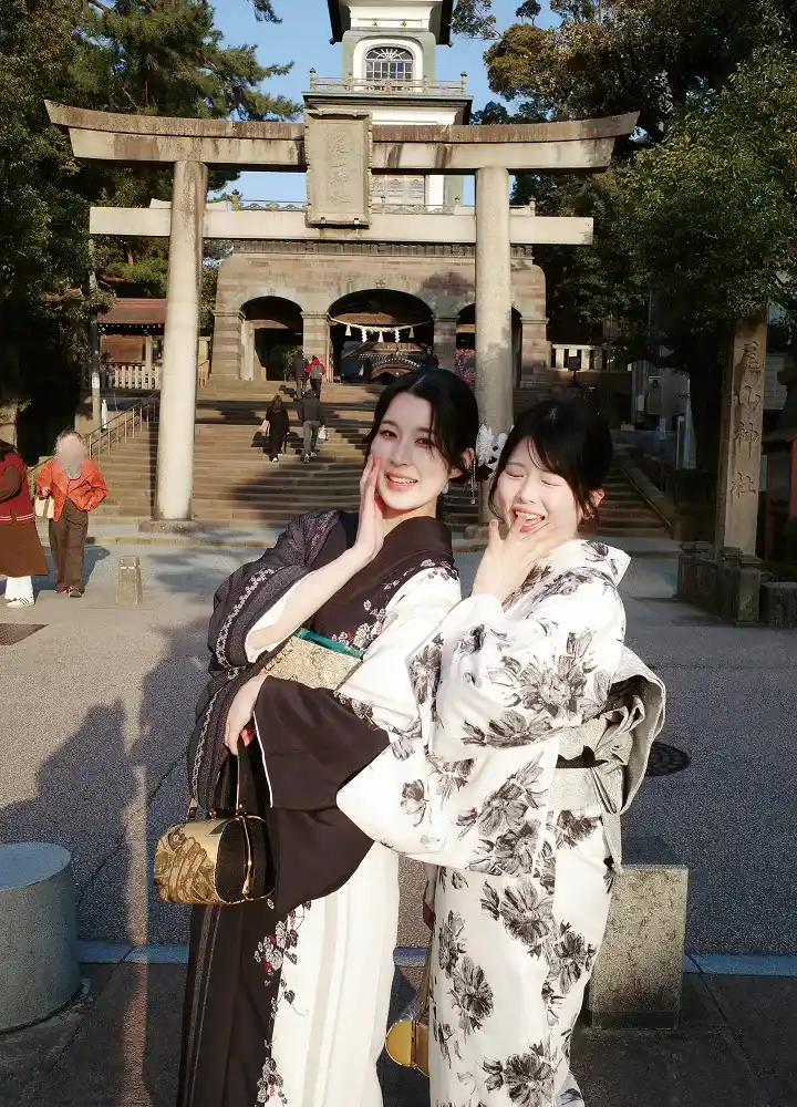 Kimono Photoshoot Plan
Customer Gallery