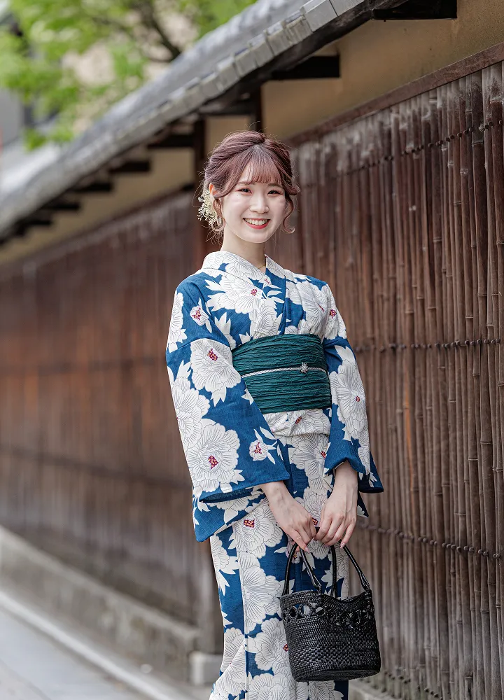 Kimono Photoshoot Plan
Customer Gallery