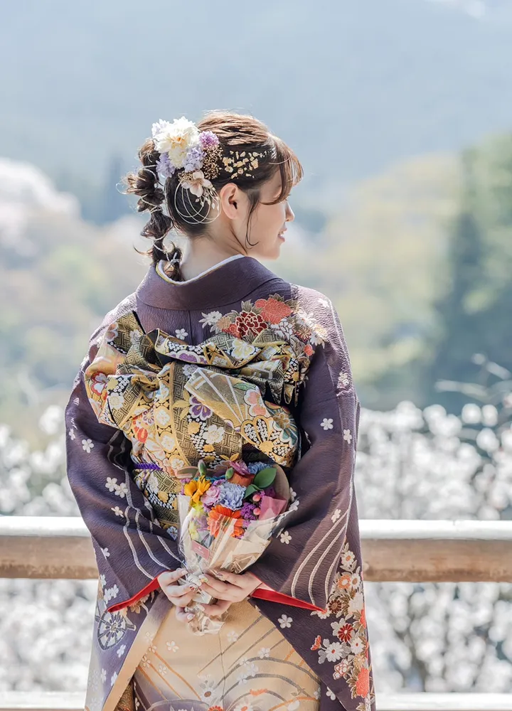 Kimono Photoshoot Plan
Customer Gallery