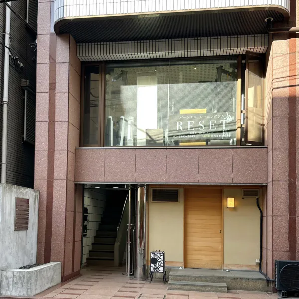 Azabu-Juban SAKRA Store