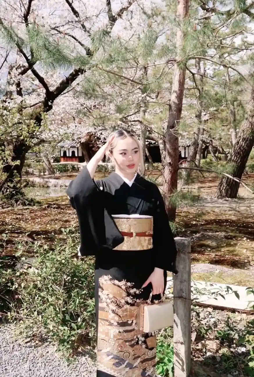 Cho thuê kimono wargo