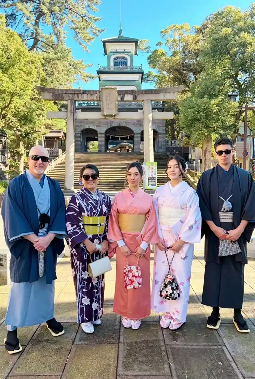 Cho thuê kimono wargo