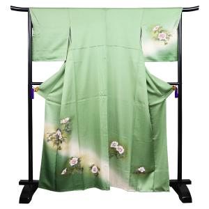 椿の開花(翡翠色)