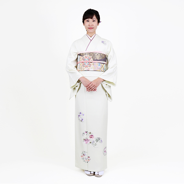 淡く彩る花(象牙色)