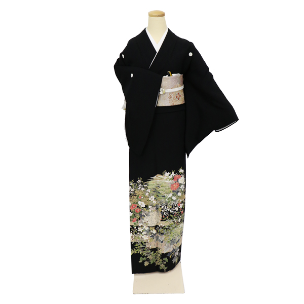 山間の美しい花々