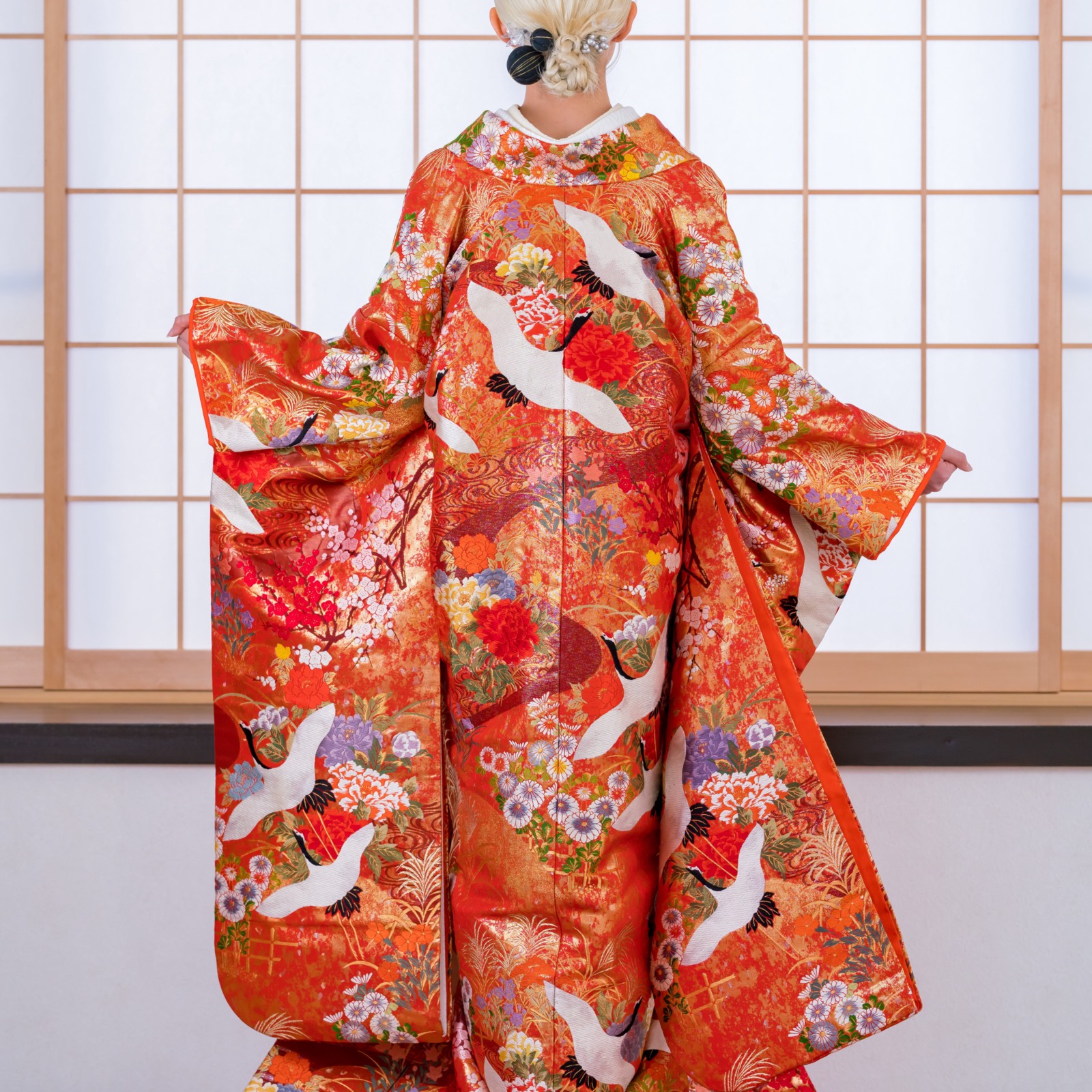 光輝まとい