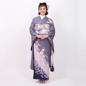 桜を見つめて