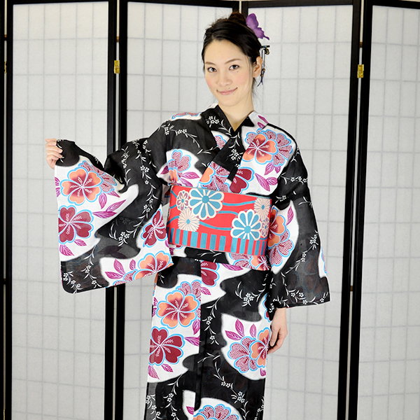 黒地に雲に桜